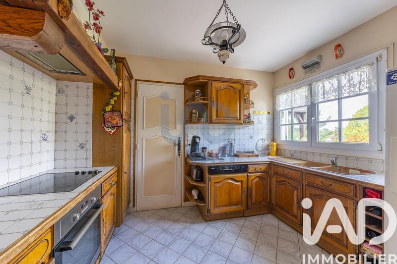 Maison - 195 m² - 8 pièces