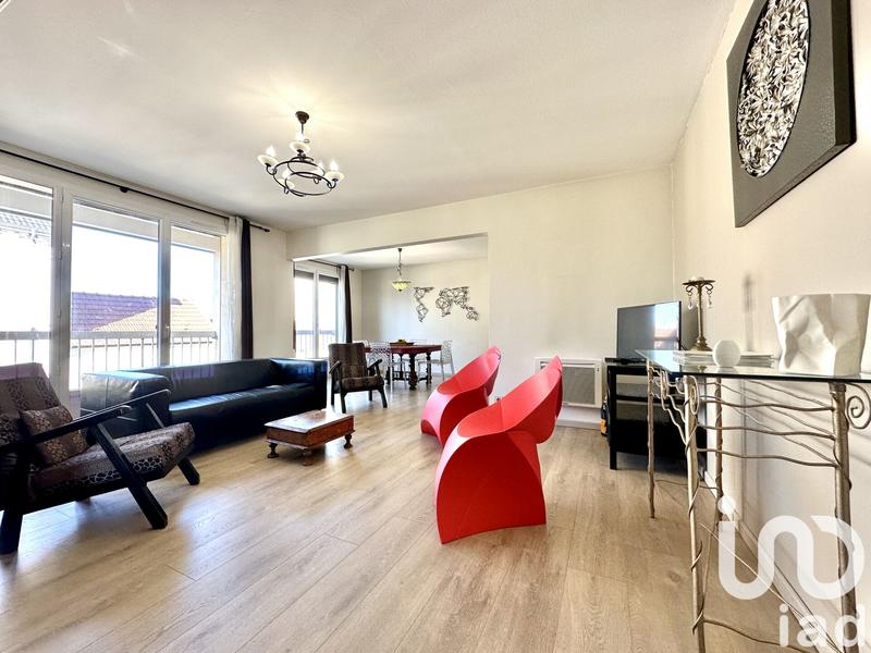 Appartement - 101 m² - 5 pièces