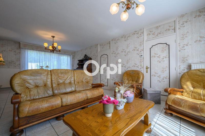 Maison - 93 m² - 4 pièces