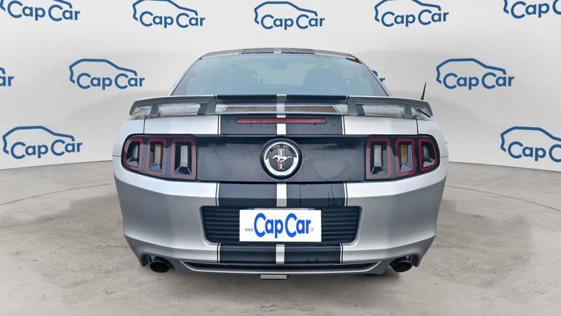 Ford Mustang Coupe 3.7 V6 305 Fastback