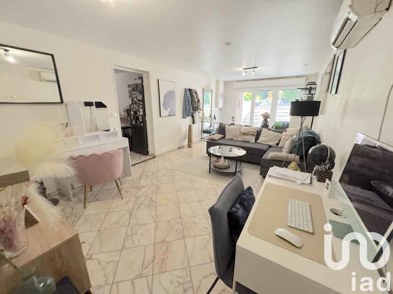 Maison - 200 m² - 8 pièces