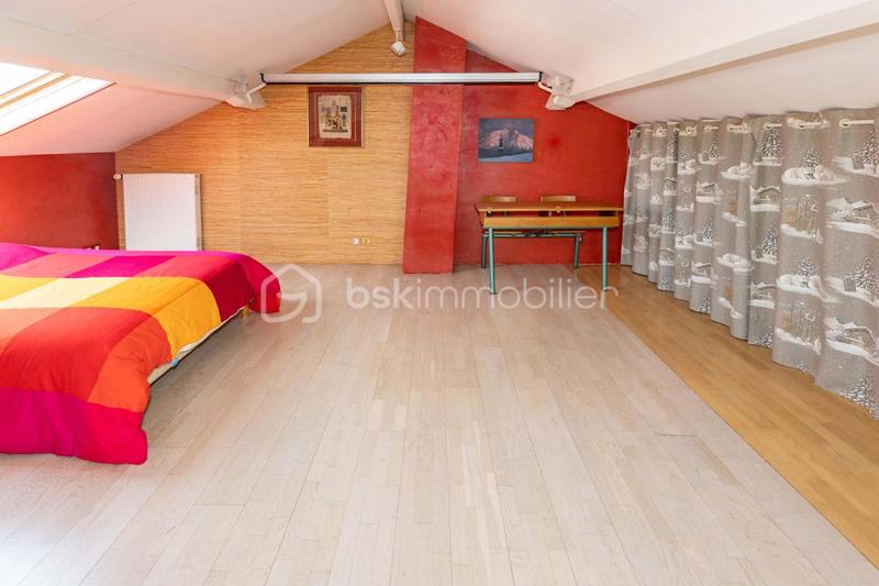 Maison - 135 m² - 5 pièces