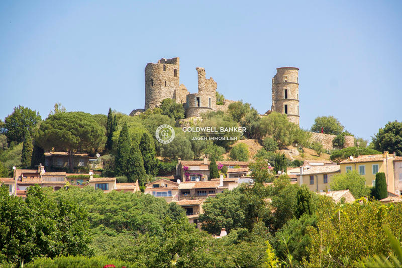 Propriété - 400 m² - 8 pièces