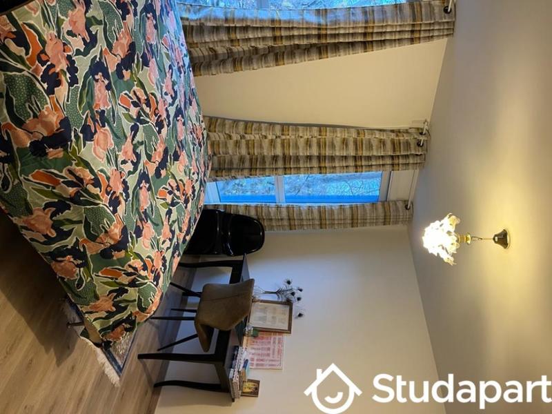 Chambre - 9 m² - 1 pièce