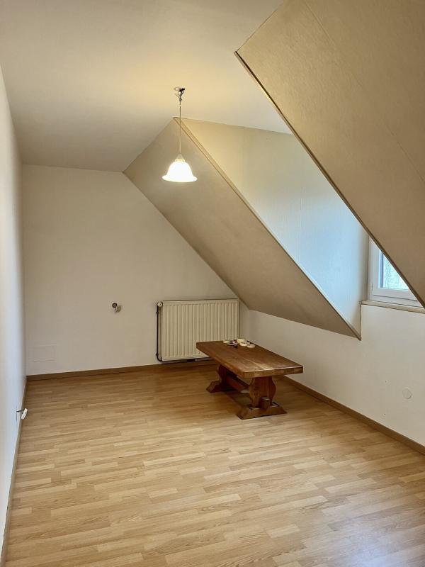 Maison - 155 m² - 8 pièces