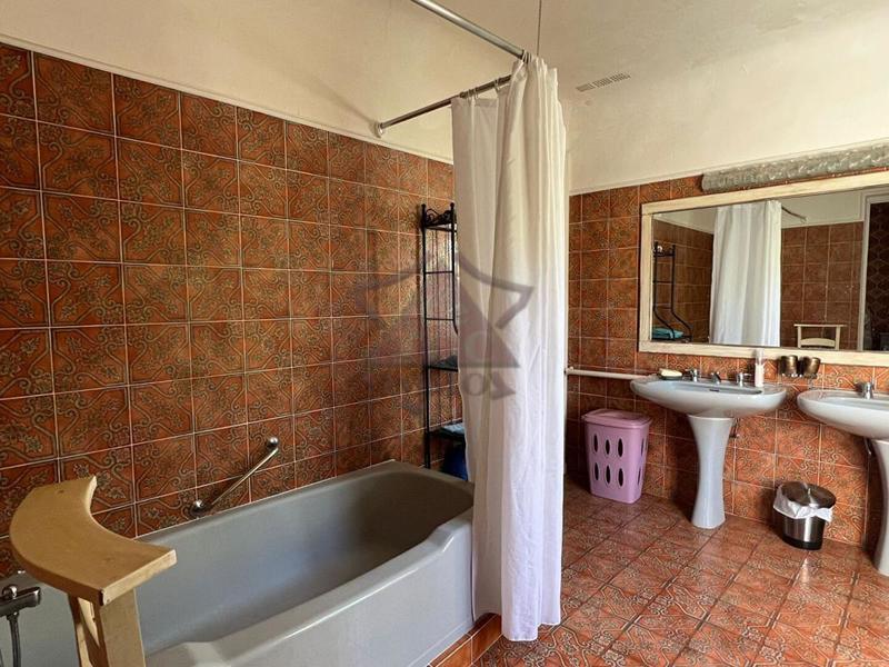 Demeure - 522 m² - 10 pièces