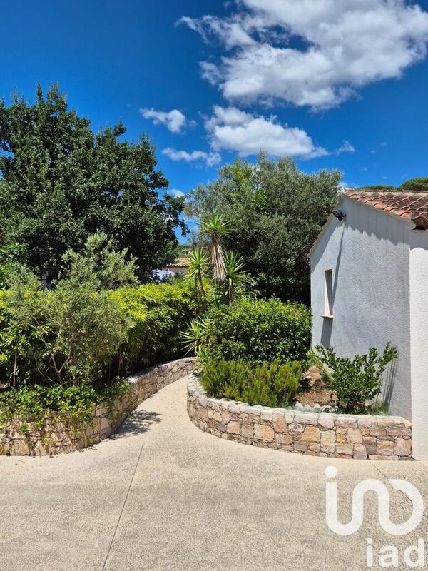 Maison - 142 m² - 5 pièces