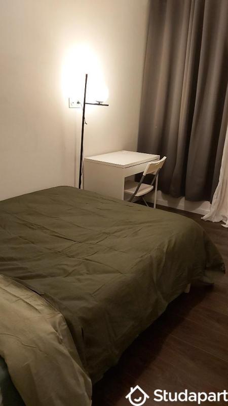Chambre - 13 m² - 1 pièce