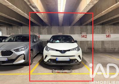 Parking - 12 m²