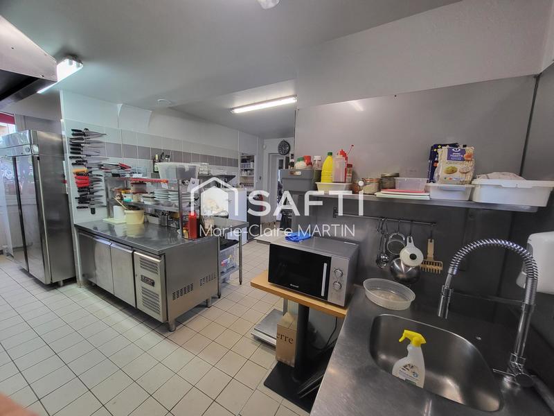 Local commercial - 190 m² - 8 pièces