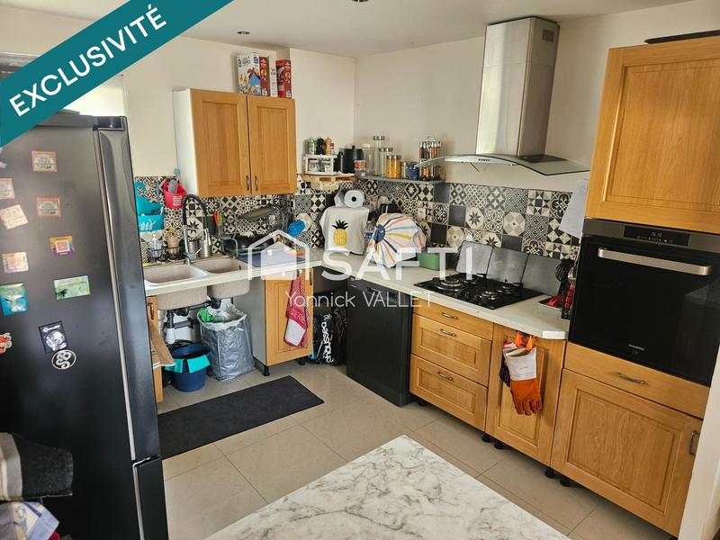 Maison - 140 m² - 6 pièces