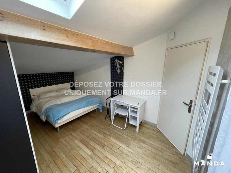 Chambre - 10 m² - 4 pièces