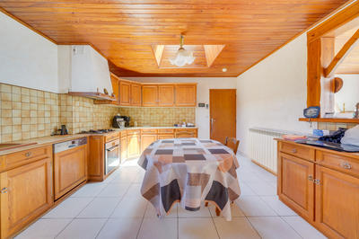 Maison - 190 m² - 7 pièces