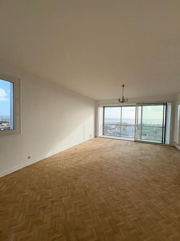 Appartement - 87 m² - 3 pièces