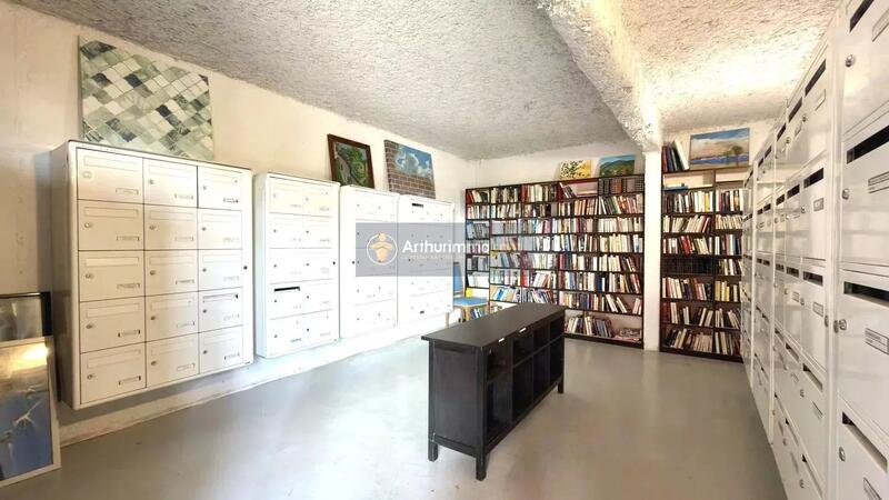 Appartement - 64 m² - 2 pièces