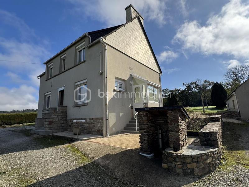 Maison ancienne - 132 m² - 7 pièces