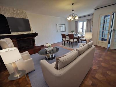 Maison - 93 m² - 4 pièces