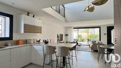 Maison - 150 m² - 5 pièces