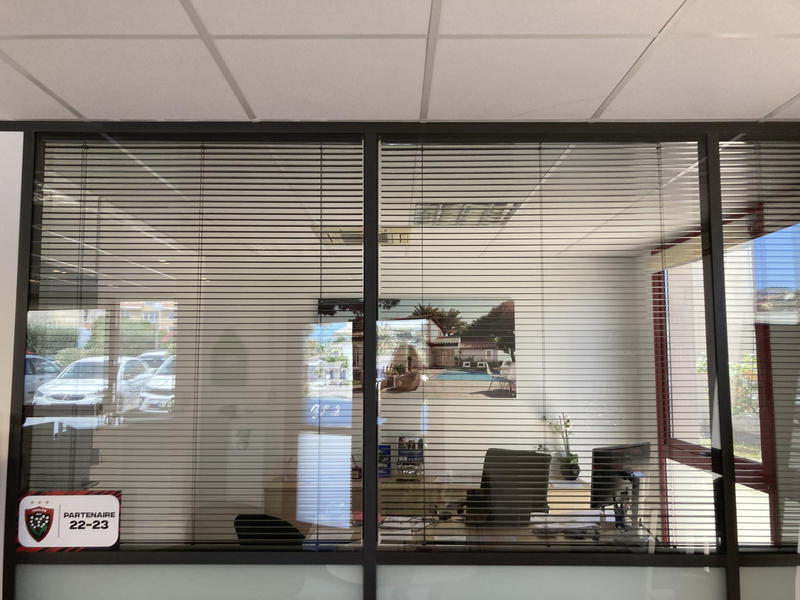 Local commercial - 167 m²