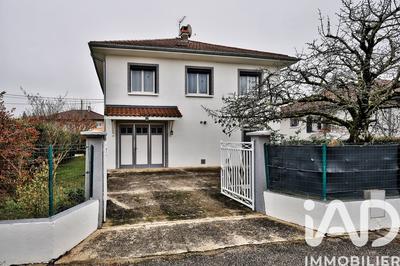 Maison - 145 m² - 5 pièces