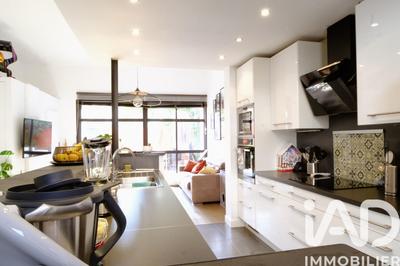 Maison de ville - 130 m² - 5 pièces