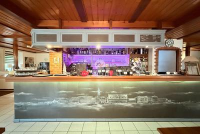 Local commercial - 375 m²