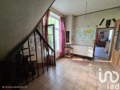 Maison - 181 m² - 7 pièces