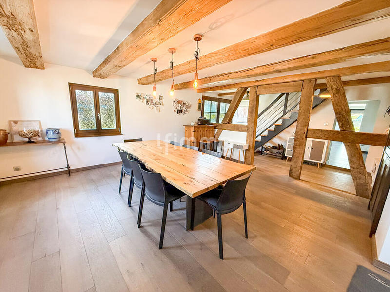 Maison - 283 m² - 7 pièces