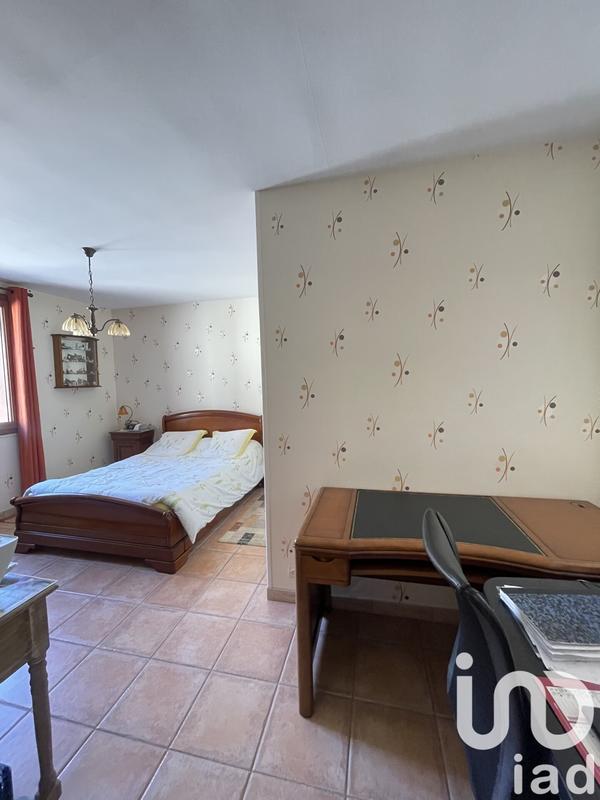 Maison - 121 m² - 8 pièces