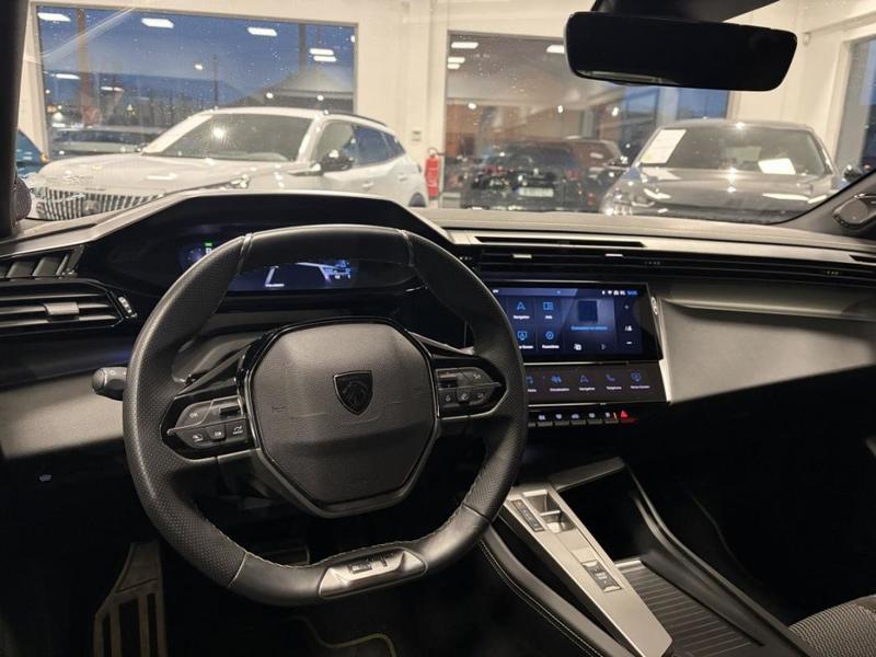 Peugeot 308 III 1.5 Bluehdi 130 Auto 8 Gt - 6 options incluses