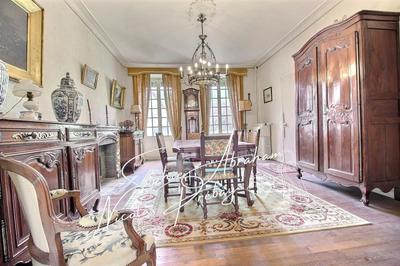 Maison - 200 m² - 7 pièces