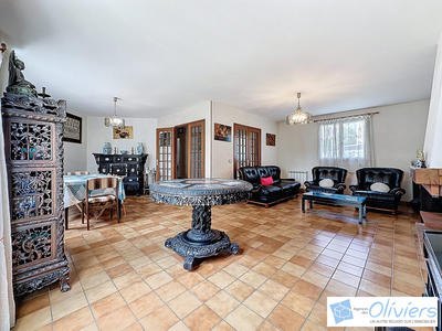 Maison - 133 m² - 6 pièces