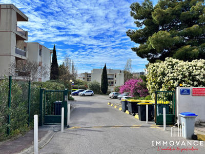 Parking / Garage - 46 m²