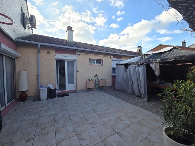 Maison - 129 m² - 6 pièces