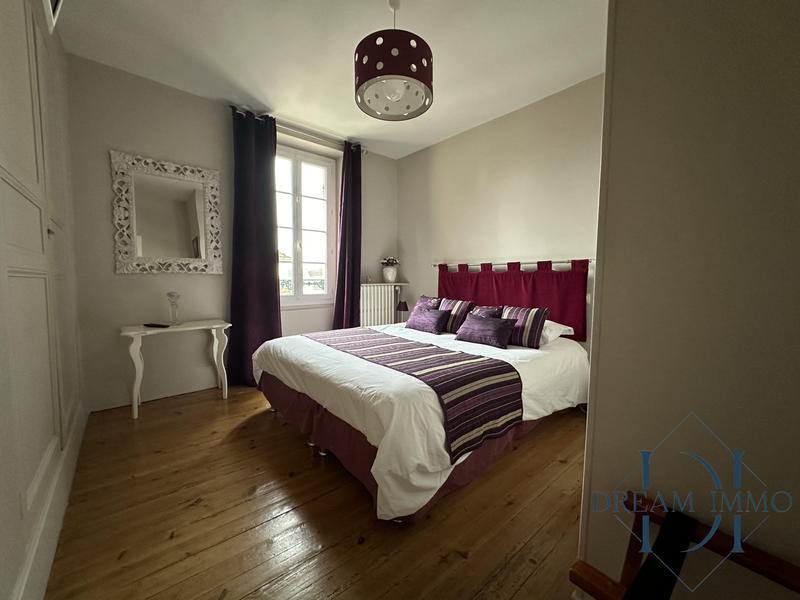 Maison - 143 m² - 5 pièces