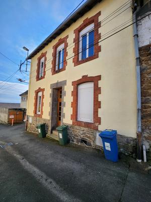 Maison - 139 m² - 6 pièces