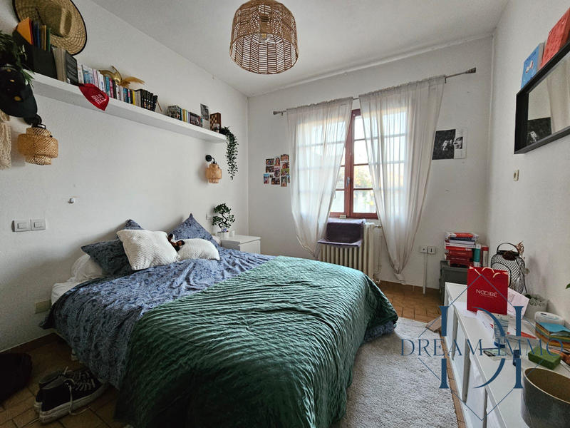 Villa - 168 m² - 10 pièces