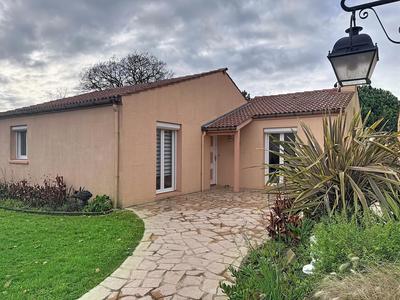 Maison - 94 m² - 4 pièces