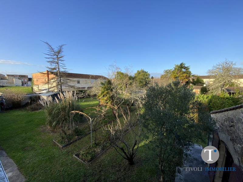 Maison - 215 m² - 7 pièces