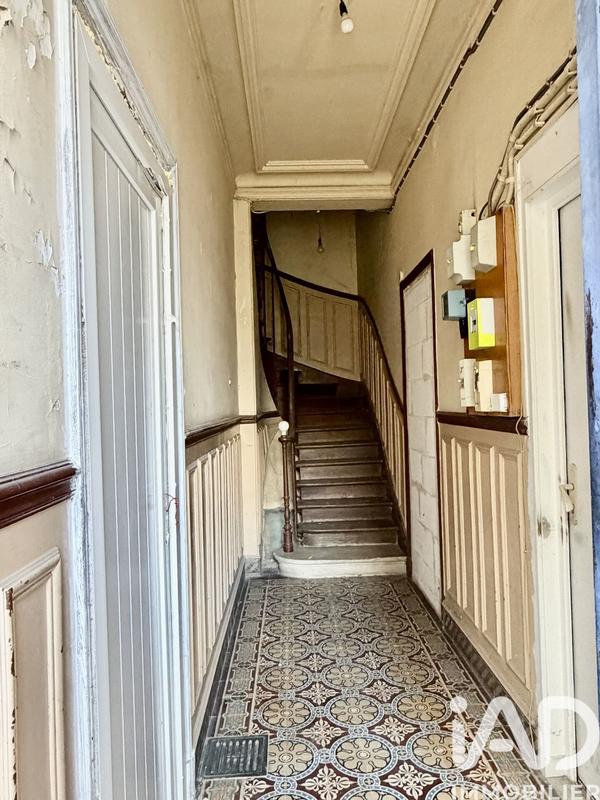 Appartement - 100 m² - 2 pièces