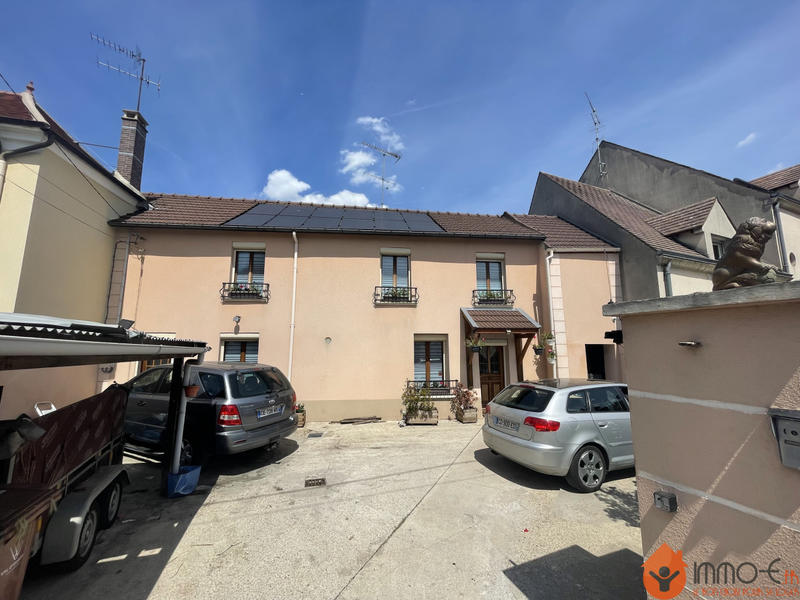 Maison - 150 m² - 5 pièces