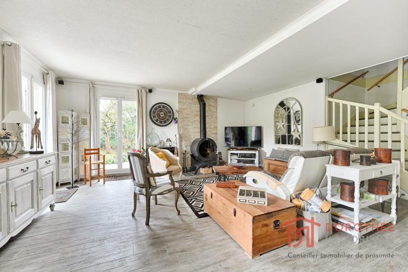 Maison - 175 m² - 7 pièces