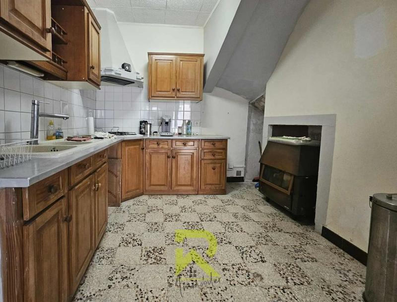 Maison - 111 m² - 6 pièces