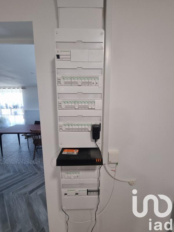 Maison - 280 m² - 11 pièces