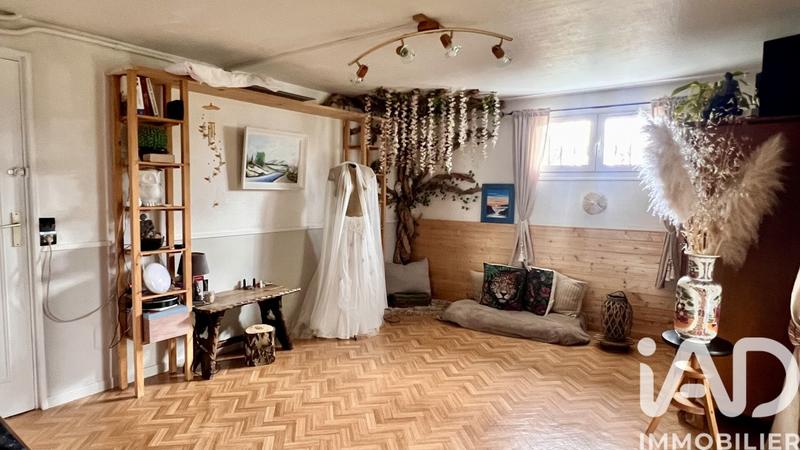 Maison - 90 m² - 4 pièces