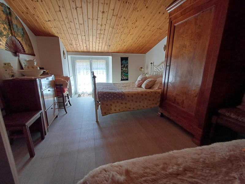 Maison - 93 m² - 5 pièces