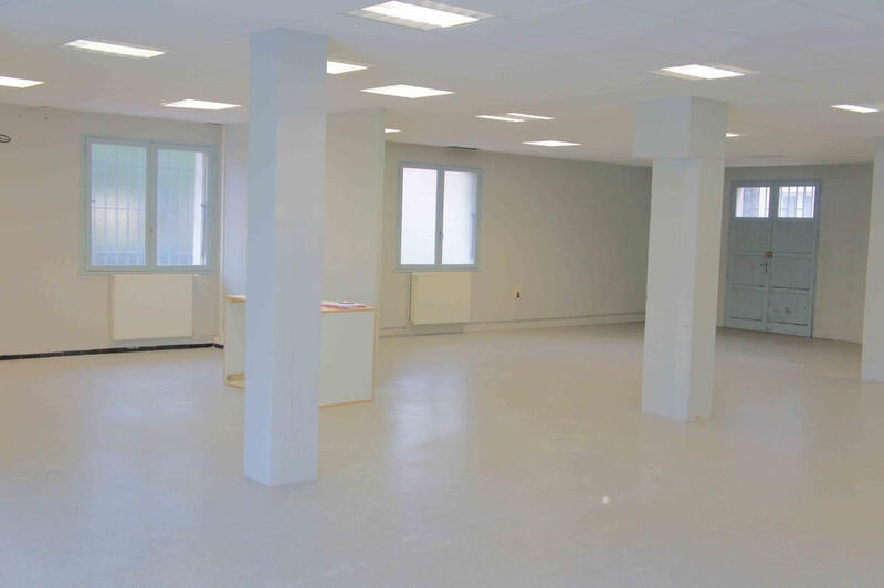 Local commercial - 300 m²