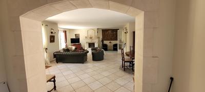 Villa - 240 m² - 7 pièces