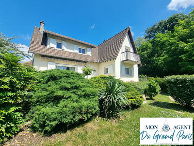 Maison - 160 m² - 6 pièces