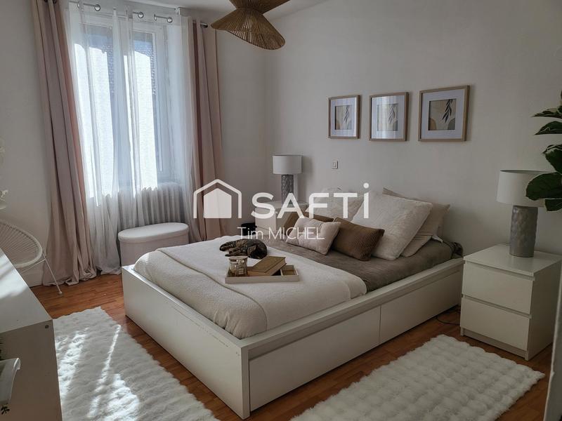 Maison - 104 m² - 4 pièces